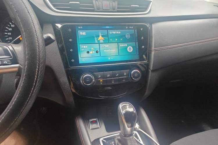 Used Nissan Qashqai 2019 2.0L CVT Smart Enjoyment Version Audio And AC Panel