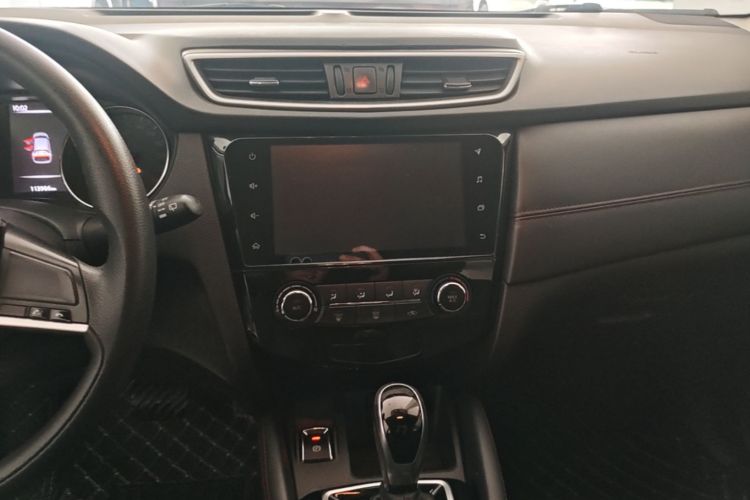 Used Nissan Qashqai 2019 2.0L CVT Smart Enjoyment Version Audio And AC Panel