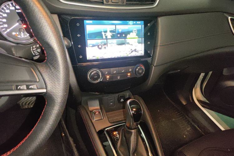Used Nissan Qashqai 2019 2.0L CVT Smart Enjoyment Version Audio And AC Panel