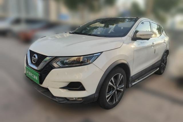 Ojetý Nissan Qashqai 2019 2.0L CVT Luxury Edition