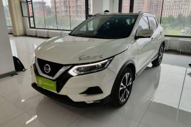 Ojetý Nissan Qashqai 2019 2.0L CVT Luxury Edition