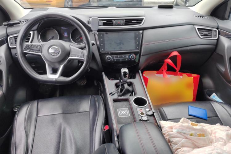 Used Nissan Qashqai 2019 2.0L CVT Smart Enjoyment Version Center Console
