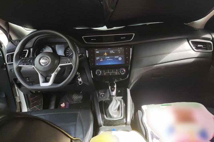 Used Nissan Qashqai 2019 2.0L CVT Smart Enjoyment Version Center Console