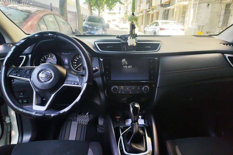 Used Nissan Qashqai 2019 2.0L CVT Smart Enjoyment Version Center Console