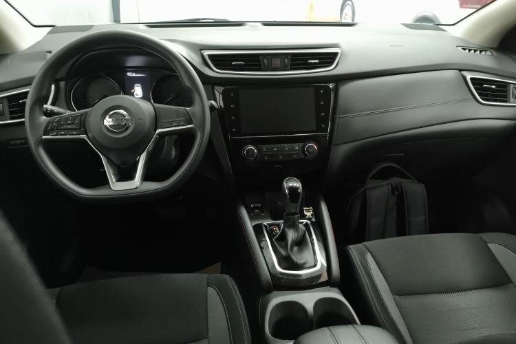 Used Nissan Qashqai 2019 2.0L CVT Smart Enjoyment Version Center Console