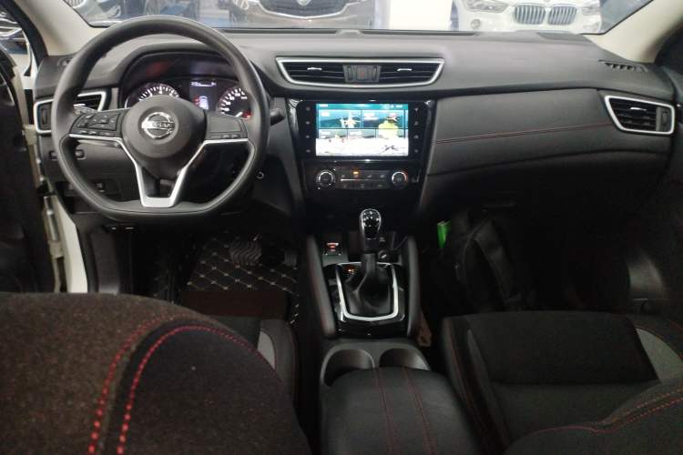 Used Nissan Qashqai 2019 2.0L CVT Smart Enjoyment Version Center Console