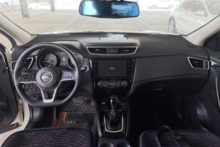 Used Nissan Qashqai 2019 2.0L CVT Smart Enjoyment Version Center Console