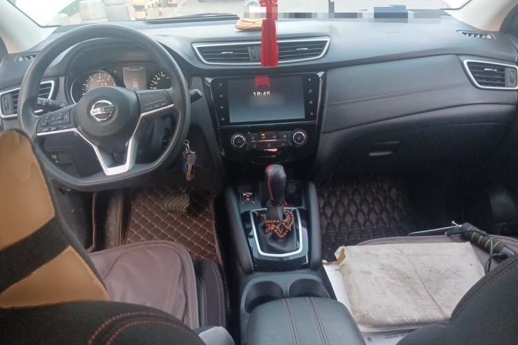 Used Nissan Qashqai 2019 2.0L CVT Smart Enjoyment Version Center Console