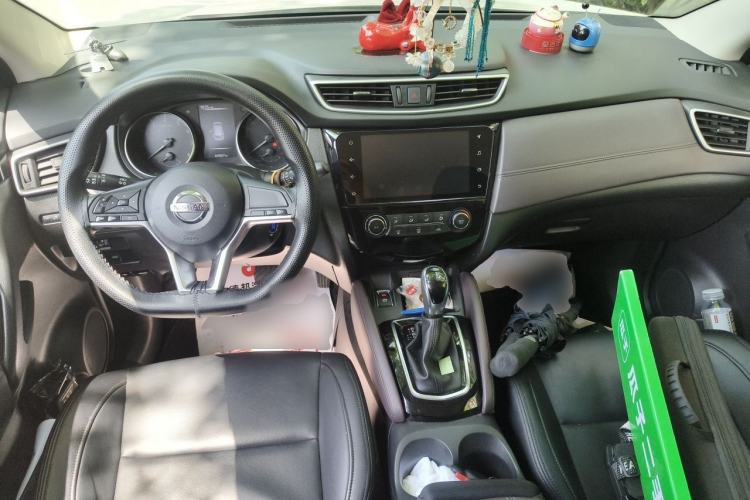 Used Nissan Qashqai 2019 2.0L CVT Smart Enjoyment Version Center Console