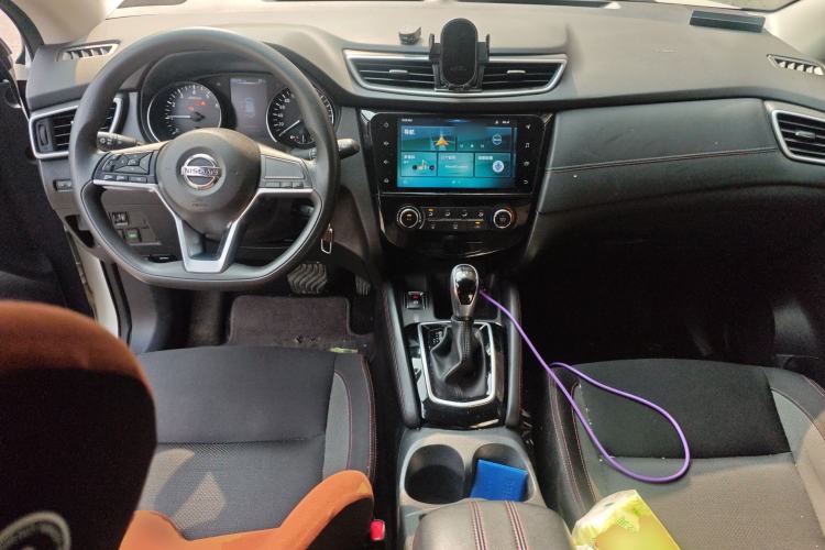 Used Nissan Qashqai 2019 2.0L CVT Smart Enjoyment Version Center Console