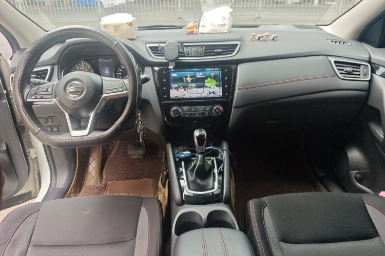 Used Nissan Qashqai 2019 2.0L CVT Smart Enjoyment Version Center Console