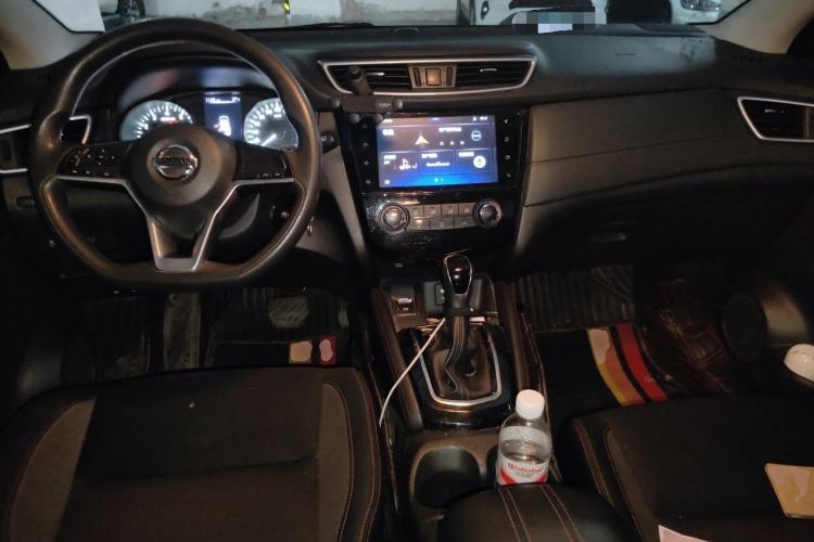 Used Nissan Qashqai 2019 2.0L CVT Smart Enjoyment Version Center Console