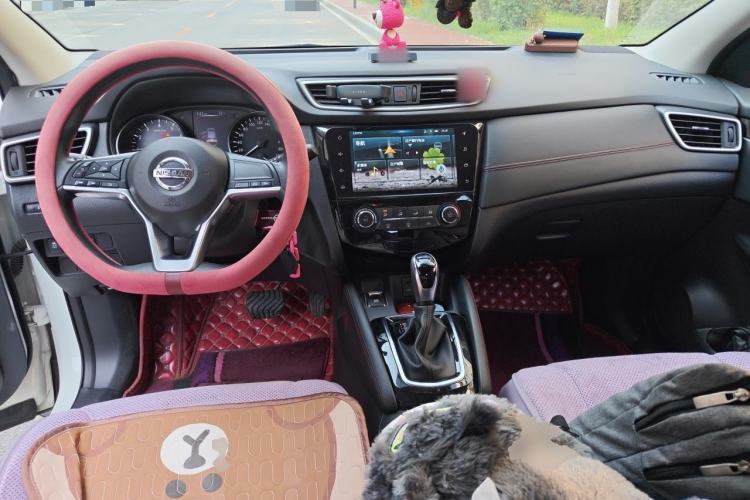 Used Nissan Qashqai 2019 2.0L CVT Smart Enjoyment Version Center Console