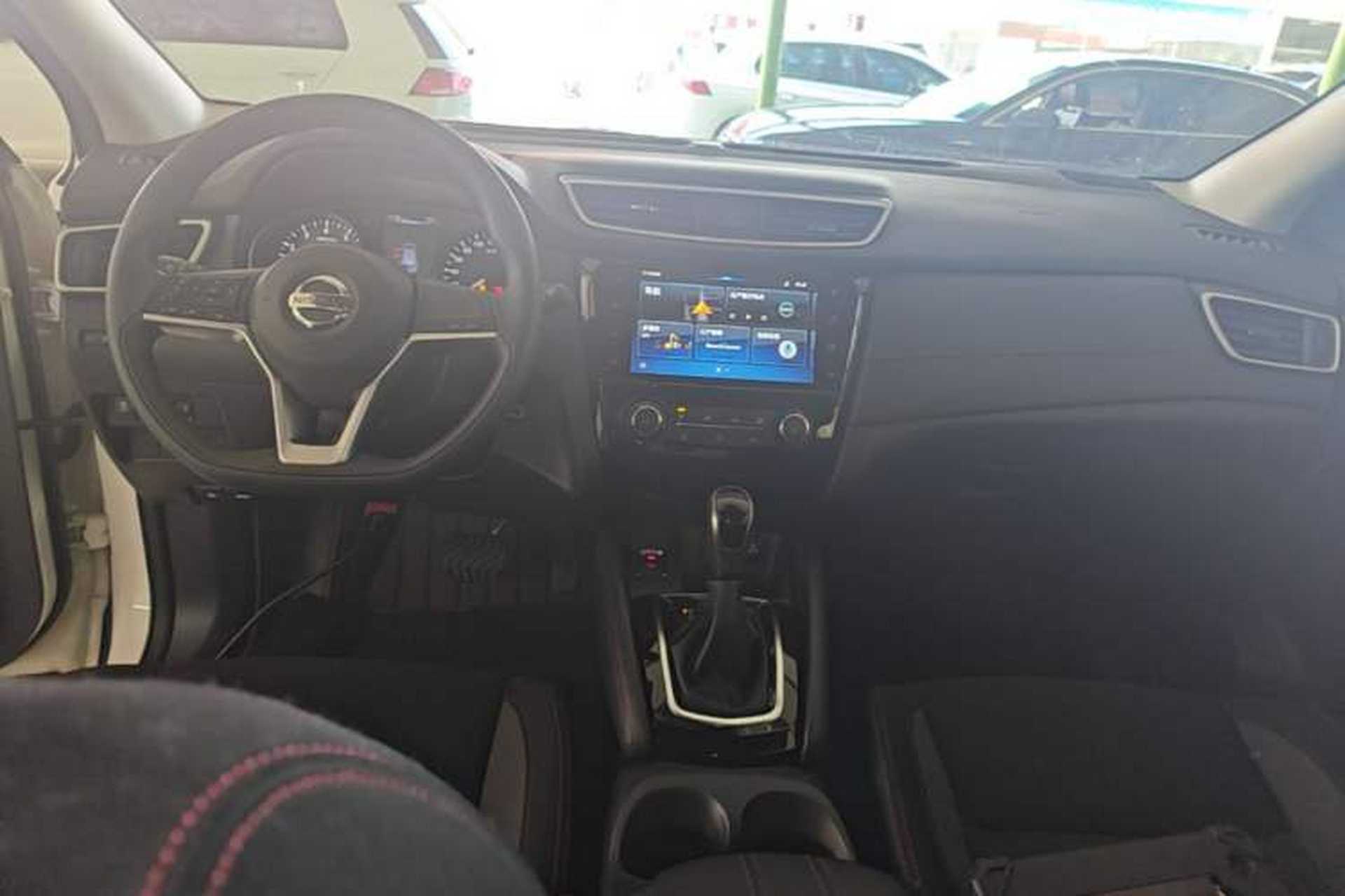 Used Nissan Qashqai 2019 2.0L CVT Smart Enjoyment Version Center Console