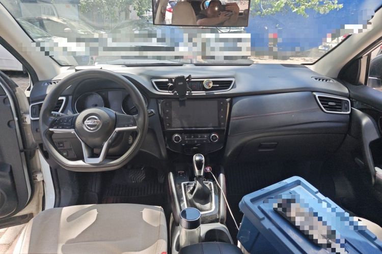 Used Nissan Qashqai 2019 2.0L CVT Smart Enjoyment Version Center Console