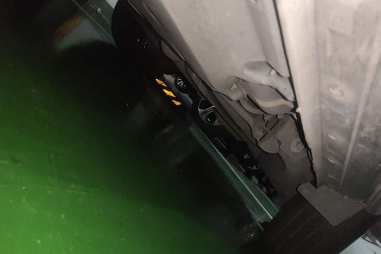 Used Nissan Qashqai 2019 2.0L CVT Luxury Edition Chassis Rear Left