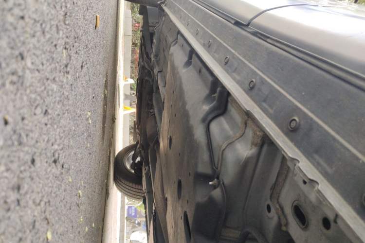 Used Nissan Qashqai 2019 2.0L CVT Luxury Edition Chassis Rear Left