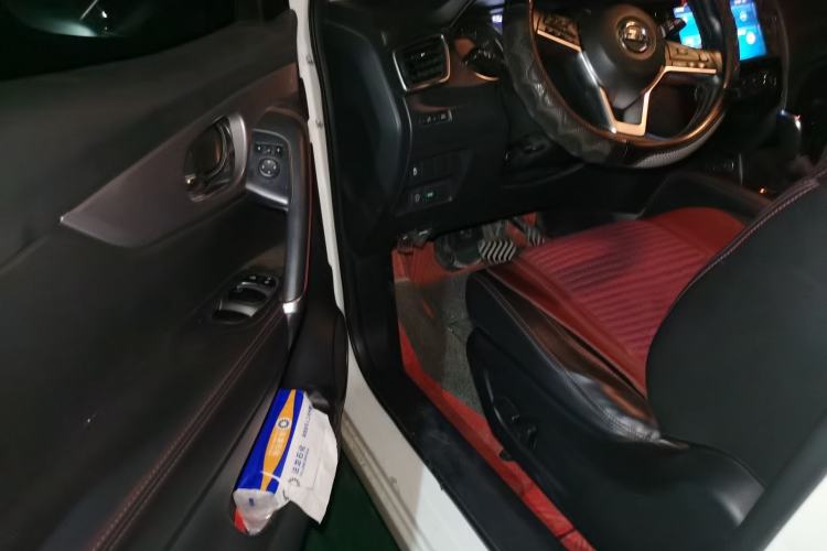 Used Nissan Qashqai 2019 2.0L CVT Luxury Edition Driver Seat