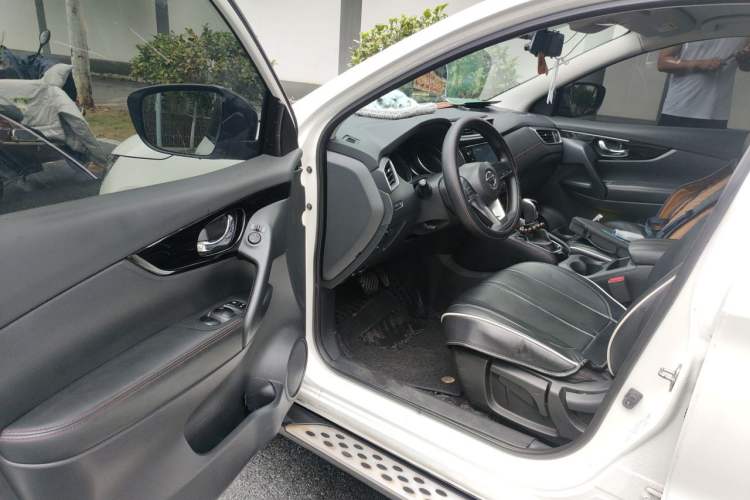 Used Nissan Qashqai 2019 2.0L CVT Smart Enjoyment Version Driver Seat