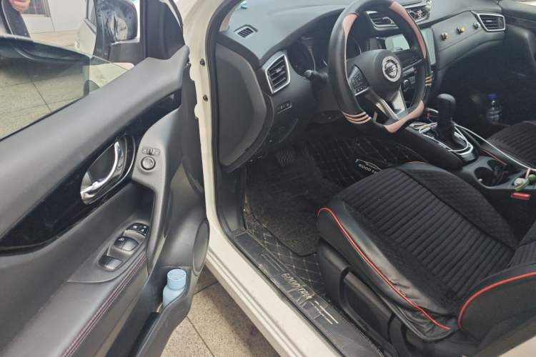 Used Nissan Qashqai 2019 2.0L CVT Smart Enjoyment Version Driver Seat