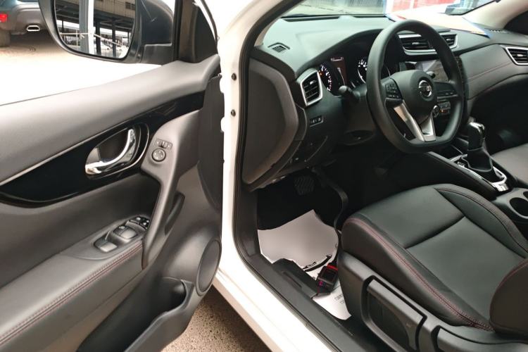 Used Nissan Qashqai 2019 2.0L CVT Smart Enjoyment Version Driver Seat