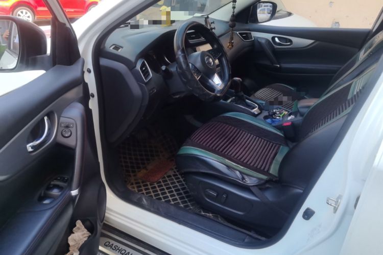 Used Nissan Qashqai 2019 2.0L CVT Luxury Edition Driver Seat