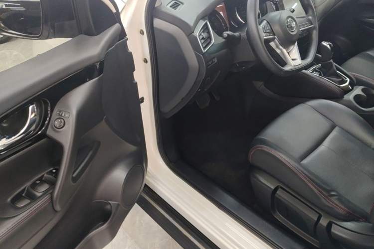 Used Nissan Qashqai 2019 2.0L CVT Smart Enjoyment Version Driver Seat