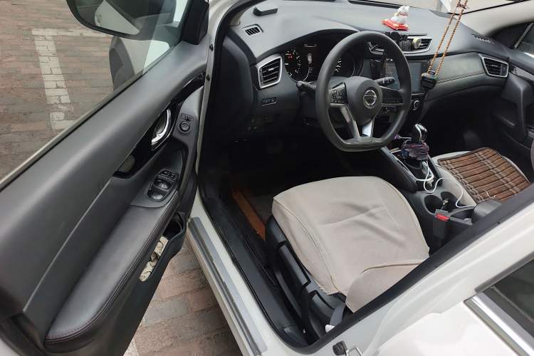 Used Nissan Qashqai 2019 2.0L CVT Smart Enjoyment Version Driver Seat