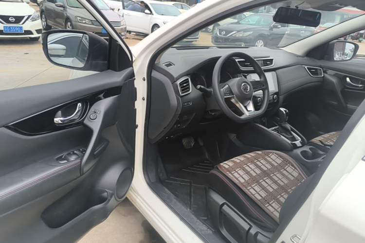 Used Nissan Qashqai 2019 2.0L CVT Smart Enjoyment Version Driver Seat