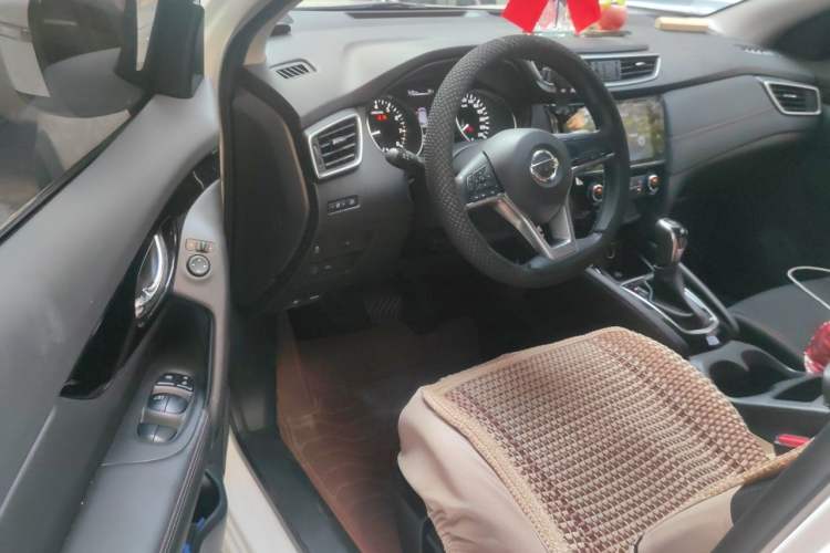 Used Nissan Qashqai 2019 2.0L CVT Smart Enjoyment Version Driver Seat