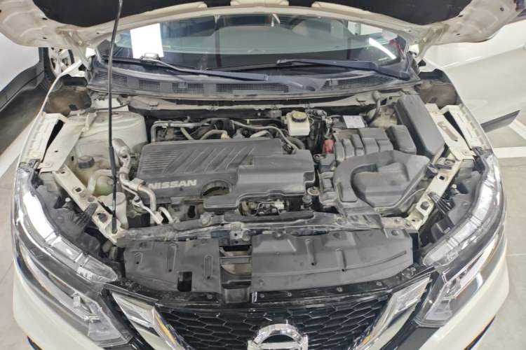 Used Nissan Qashqai 2019 2.0L CVT Smart Enjoyment Version Engine Bay