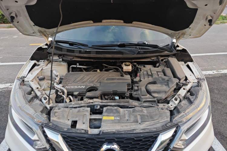 Used Nissan Qashqai 2019 2.0L CVT Luxury Edition Engine Bay