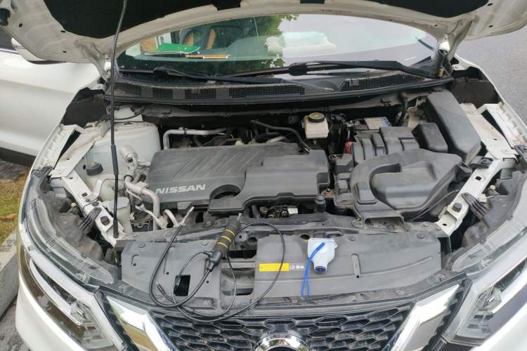 Used Nissan Qashqai 2019 2.0L CVT Smart Enjoyment Version Engine Bay