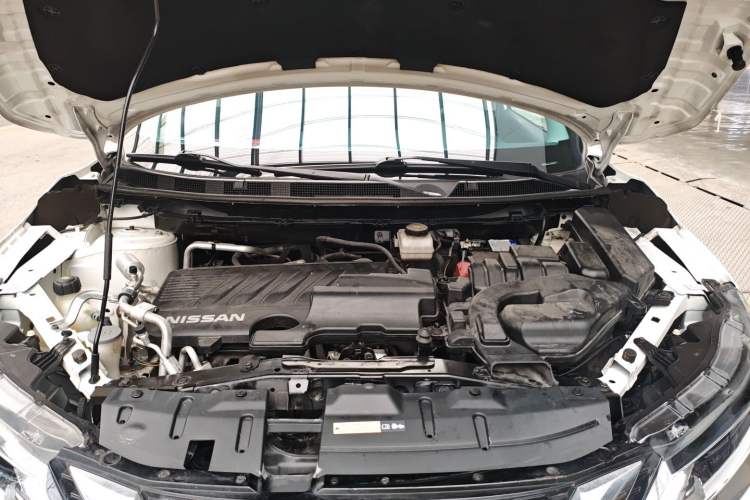 Used Nissan Qashqai 2019 2.0L CVT Smart Enjoyment Version Engine Bay