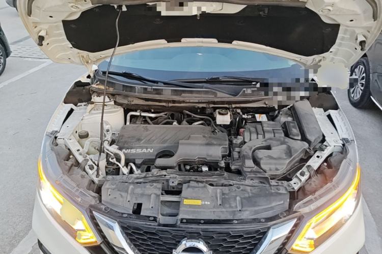 Used Nissan Qashqai 2019 2.0L CVT Luxury Edition Engine Bay