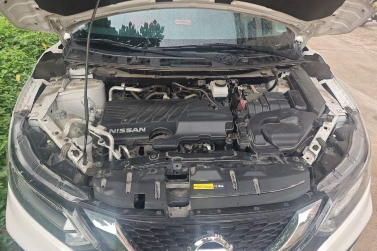 Used Nissan Qashqai 2019 2.0L CVT Luxury Edition Engine Bay