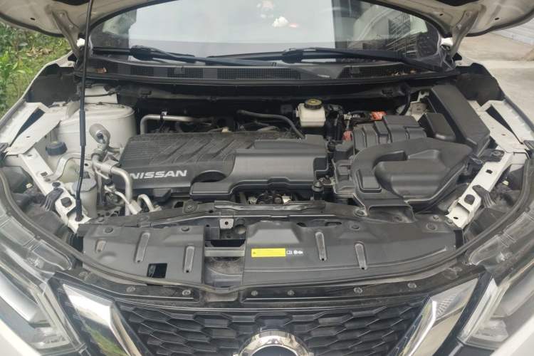 Used Nissan Qashqai 2019 2.0L CVT Luxury Edition Engine Bay