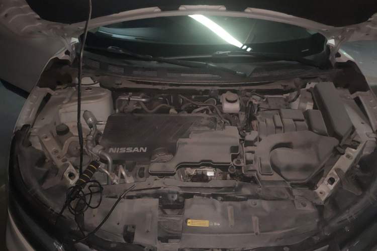 Used Nissan Qashqai 2019 2.0L CVT Luxury Edition Engine Bay