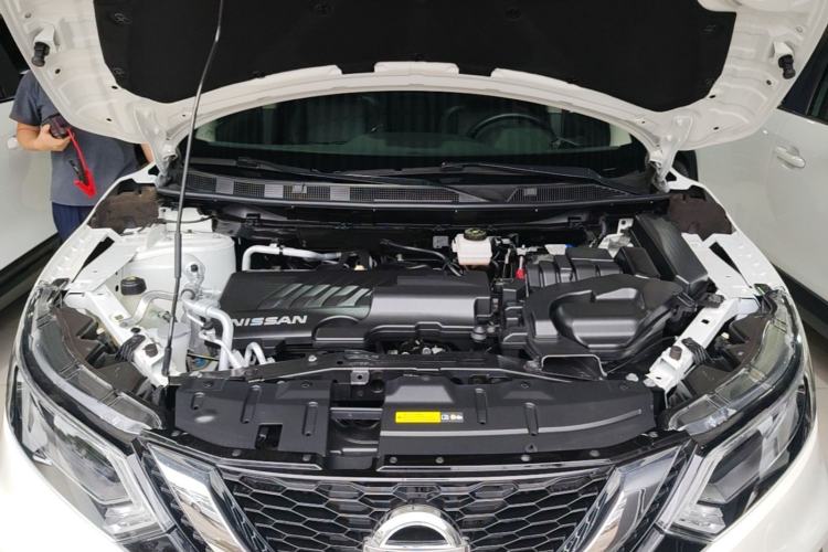 Used Nissan Qashqai 2019 2.0L CVT Luxury Edition Engine Bay