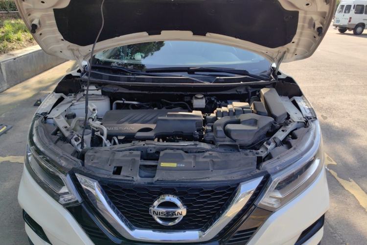Used Nissan Qashqai 2019 2.0L CVT Luxury Edition Engine Bay