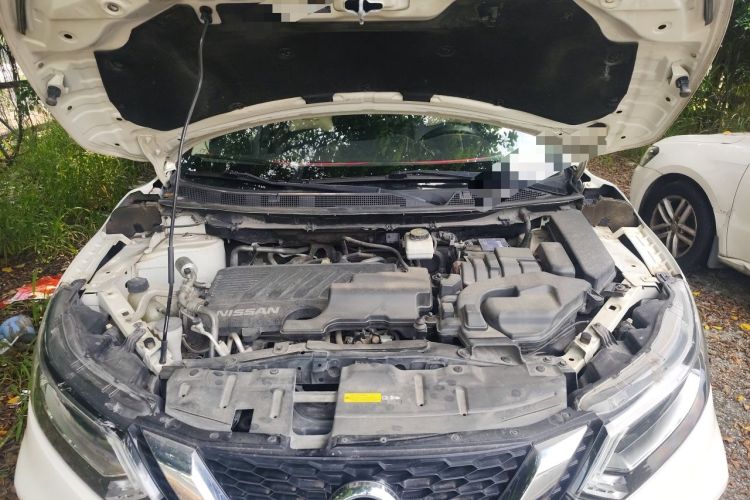 Used Nissan Qashqai 2019 2.0L CVT Luxury Edition Engine Bay