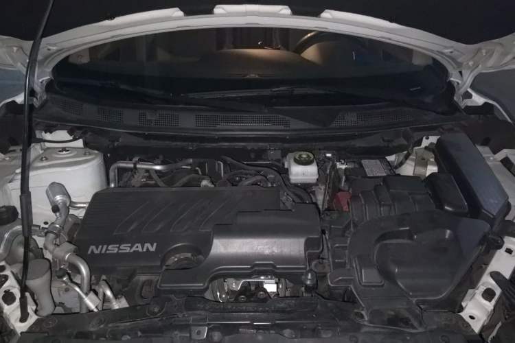 Used Nissan Qashqai 2019 2.0L CVT Smart Enjoyment Version Engine Bay