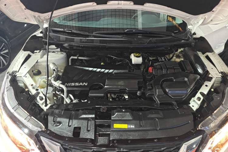 Used Nissan Qashqai 2019 2.0L CVT Smart Enjoyment Version Engine Bay