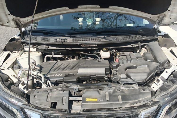 Used Nissan Qashqai 2019 2.0L CVT Luxury Edition Engine Bay