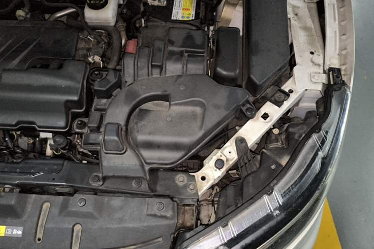 Used Nissan Qashqai 2019 2.0L CVT Smart Enjoyment Version Engine Bay Left