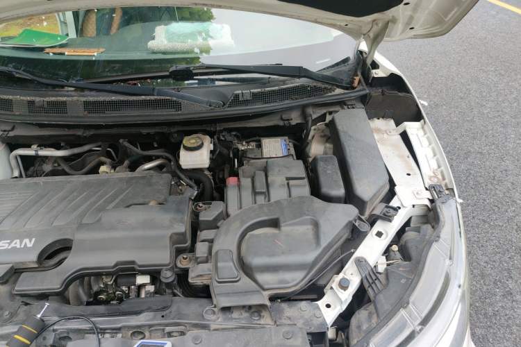 Used Nissan Qashqai 2019 2.0L CVT Smart Enjoyment Version Engine Bay Left