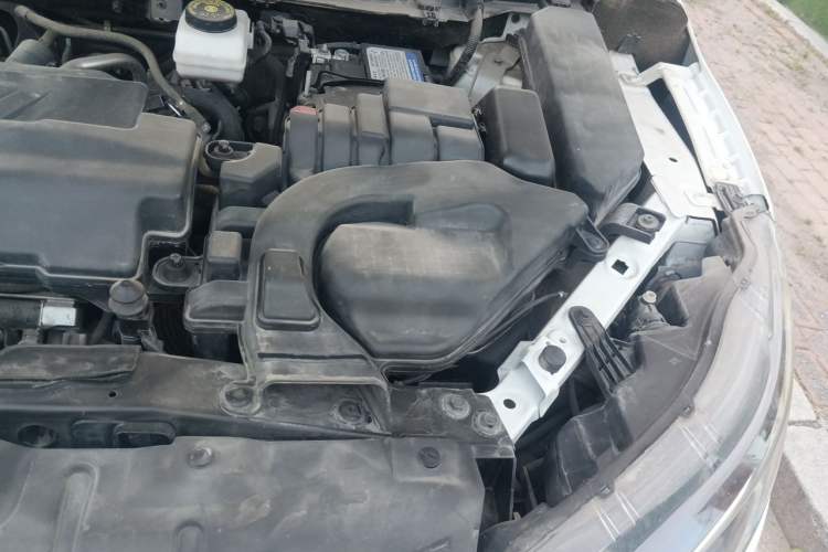 Used Nissan Qashqai 2019 2.0L CVT Smart Enjoyment Version Engine Bay Left