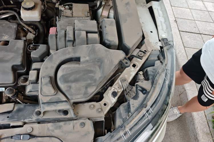 Used Nissan Qashqai 2019 2.0L CVT Smart Enjoyment Version Engine Bay Left