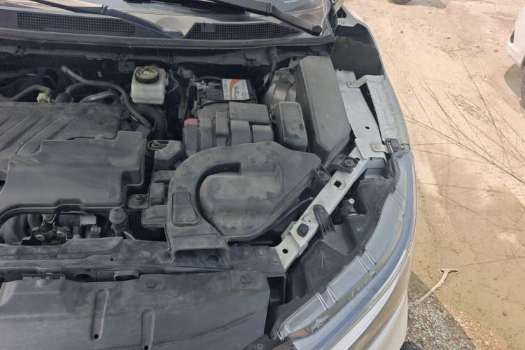 Used Nissan Qashqai 2019 2.0L CVT Luxury Edition Engine Bay Left