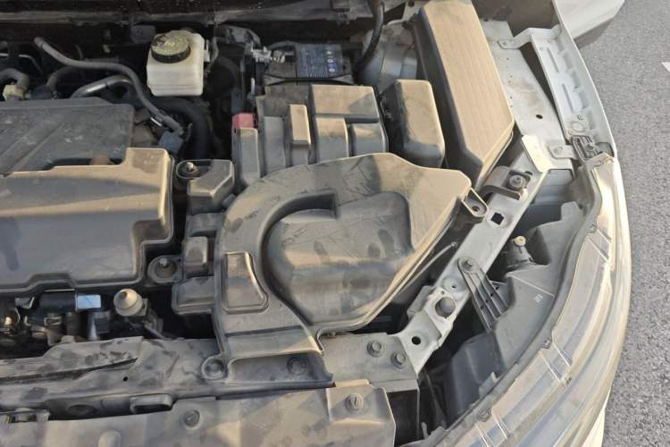Used Nissan Qashqai 2019 2.0L CVT Smart Enjoyment Version Engine Bay Left